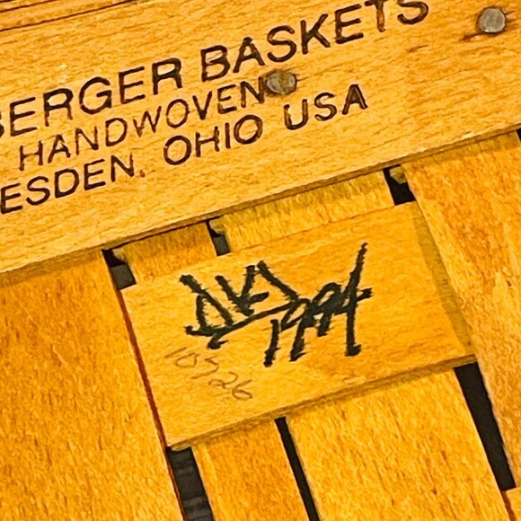 Longaberger 1994 Christmas Collection Jingle Bell Basket With Protector 8.25" - Picture 7 of 9